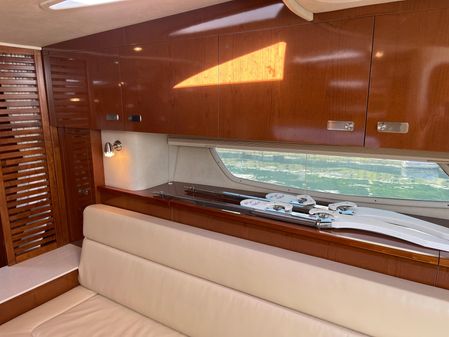 Sea Ray 370 Sundancer image