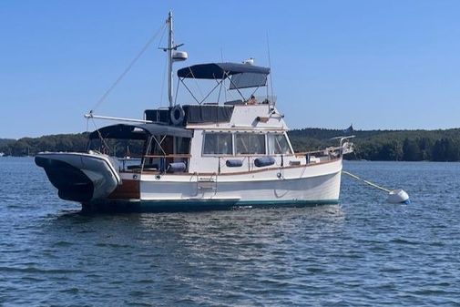 Grand-banks 32-FLYBRIDGE-TRAWLER-HULL-683 image