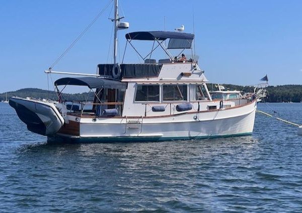 Grand-banks 32-FLYBRIDGE-TRAWLER-HULL-683 image