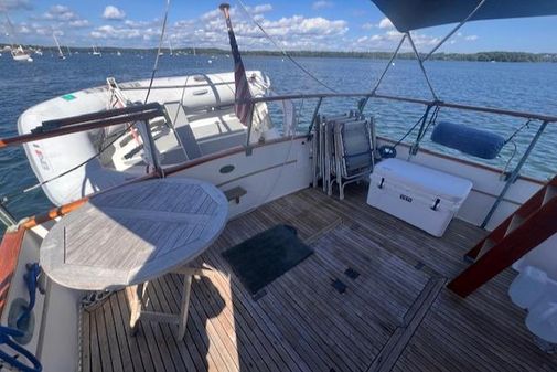 Grand-banks 32-FLYBRIDGE-TRAWLER-HULL-683 image