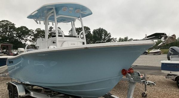 Sea-pro 202-CENTER-CONSOLE image