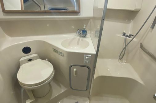 Sea Ray 370 Sundancer image