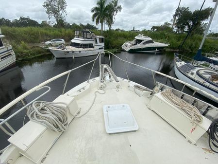 Hatteras 61-MOTORYACHT image