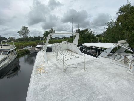 Hatteras 61-MOTORYACHT image