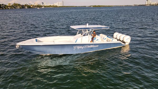 Nor-Tech 390 Sport Center Console