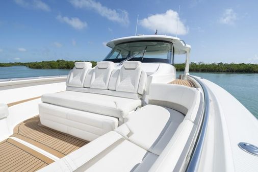 Tiara Yachts 48 LS image