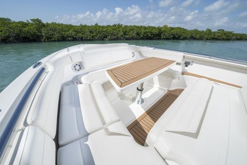 Tiara Yachts 48 LS image