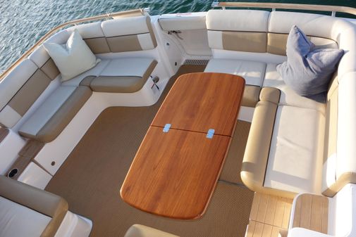 Tiara Yachts 3100 Coronet image