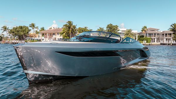 Princess Yachts R Class 35 image