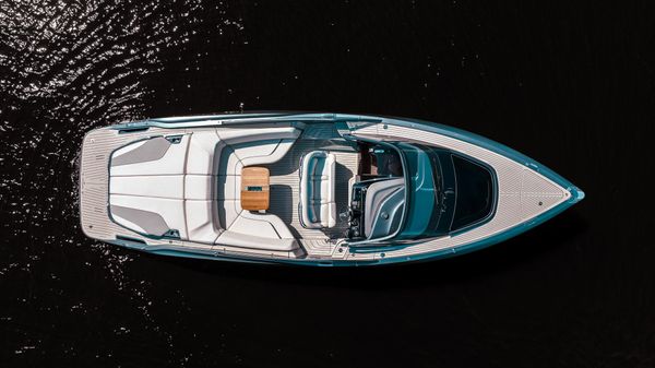 Princess Yachts R Class 35 image