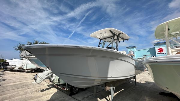 Sea Fox 248 Commander