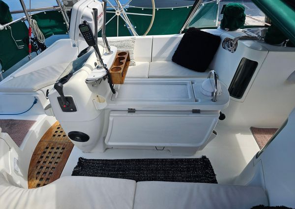 Beneteau 440 image