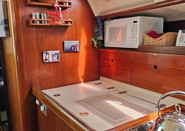 Beneteau 440 image