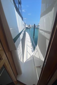 Jefferson Marlago 46 Cockpit image