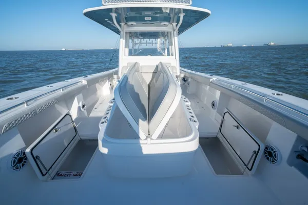 Invincible 46-CATAMARAN image