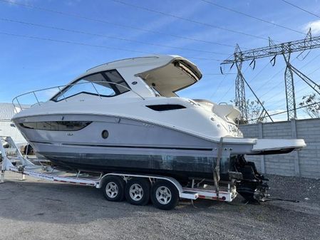 Sea Ray Sundancer 350 Coupe image