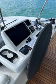 Lagoon 50 image