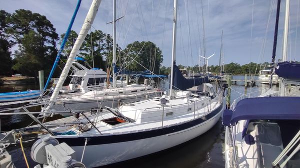 Valiant 40 