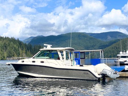 Boston Whaler 345 Conquest Pilothouse image