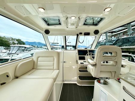 Boston Whaler 345 Conquest Pilothouse image