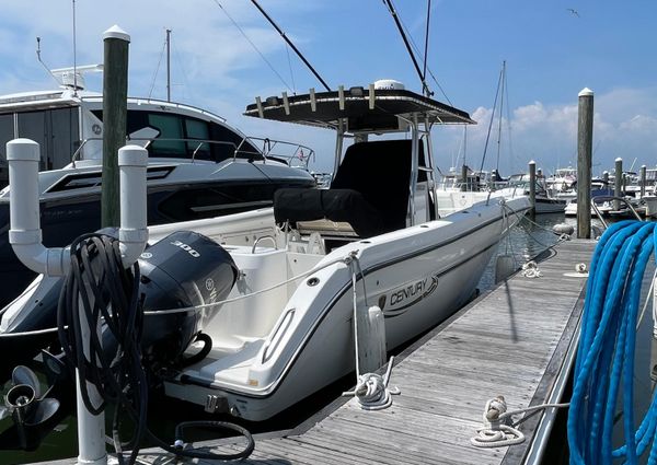 Century 3200 Center Console image