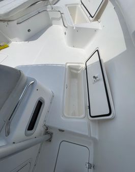 Century 3200 Center Console image