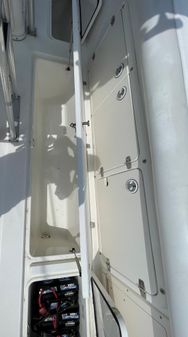 Century 3200 Center Console image