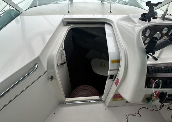 Larson CABRIO-280-MID-CABIN image