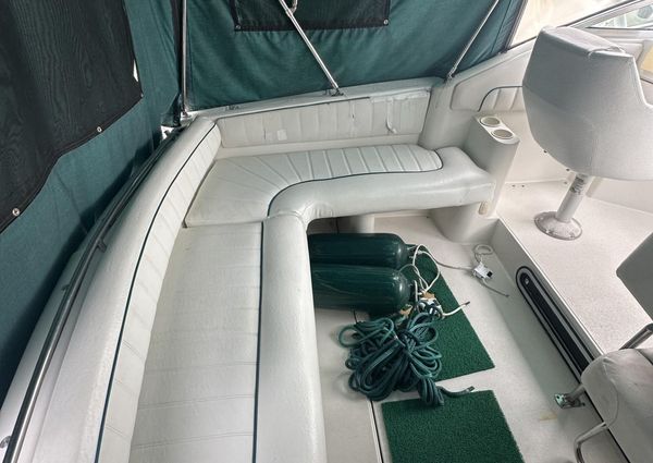 Larson CABRIO-280-MID-CABIN image