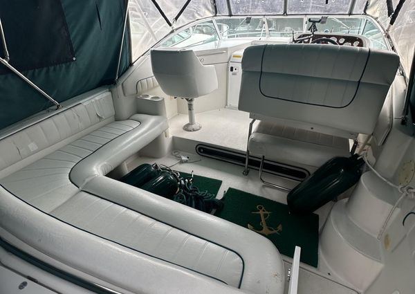 Larson CABRIO-280-MID-CABIN image