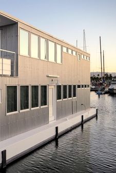 Houseboat CUSTOM-FLOATING-HOME image