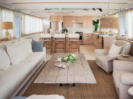 Houseboat CUSTOM-FLOATING-HOME image