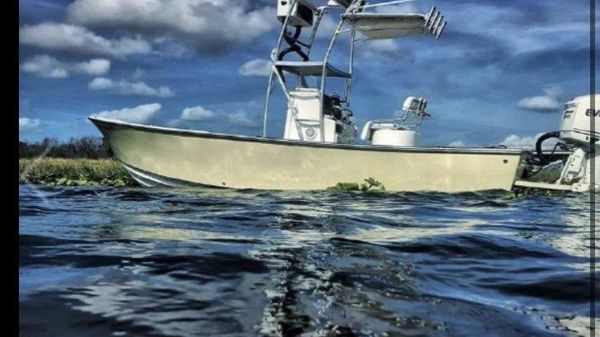 Aeon Marine 23 DLX