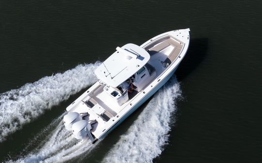 Everglades 273 Center Console image