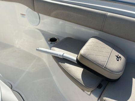 Sea-pro 259-CENTER-CONSOLE image