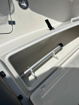 Sea-pro 259-CENTER-CONSOLE image