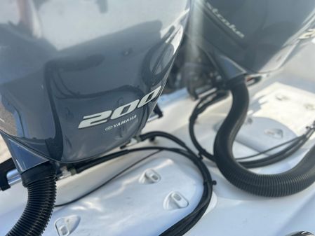 Sea-pro 259-CENTER-CONSOLE image