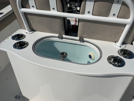 Sea-pro 259-CENTER-CONSOLE image