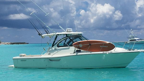 Pursuit 3100 Offshore