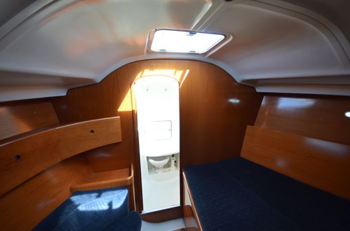 Beneteau First 42S7 image