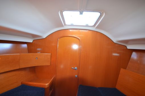 Beneteau First 42S7 image