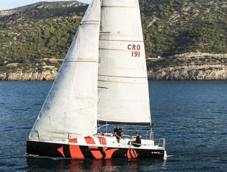 Beneteau First 27 image