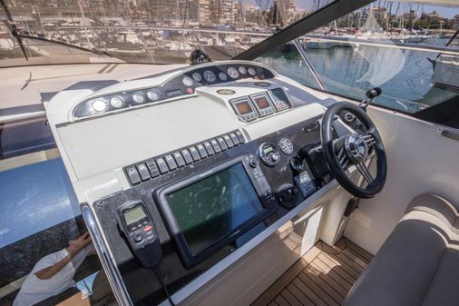 Princess Yachts V50 image