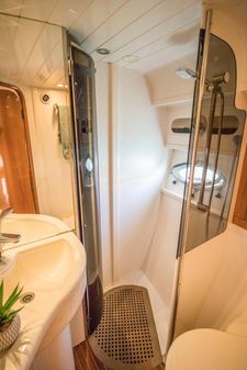 Princess Yachts V50 image