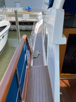 Ocean-alexander 43-FLUSH-AFT-DECK image