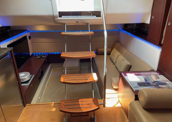 Sea Ray 450 Sundancer image