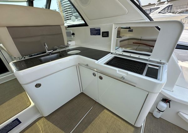 Sea Ray 450 Sundancer image