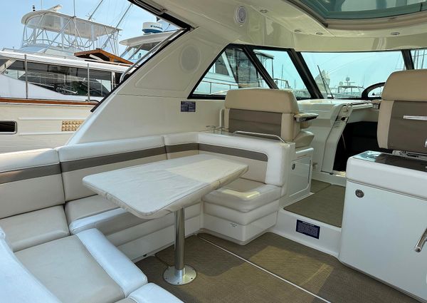 Sea Ray 450 Sundancer image