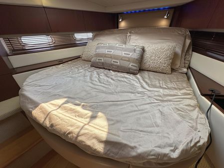 Sea Ray 450 Sundancer image