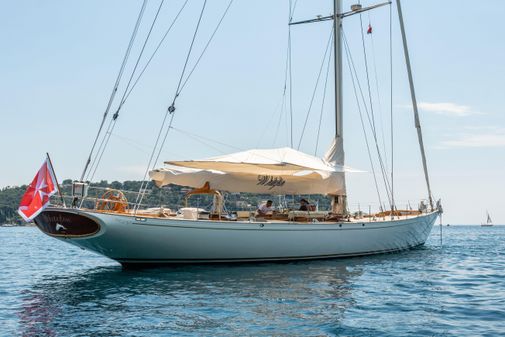 e Sailing Yachts Renaissance Yachts - New Classic Sloop image